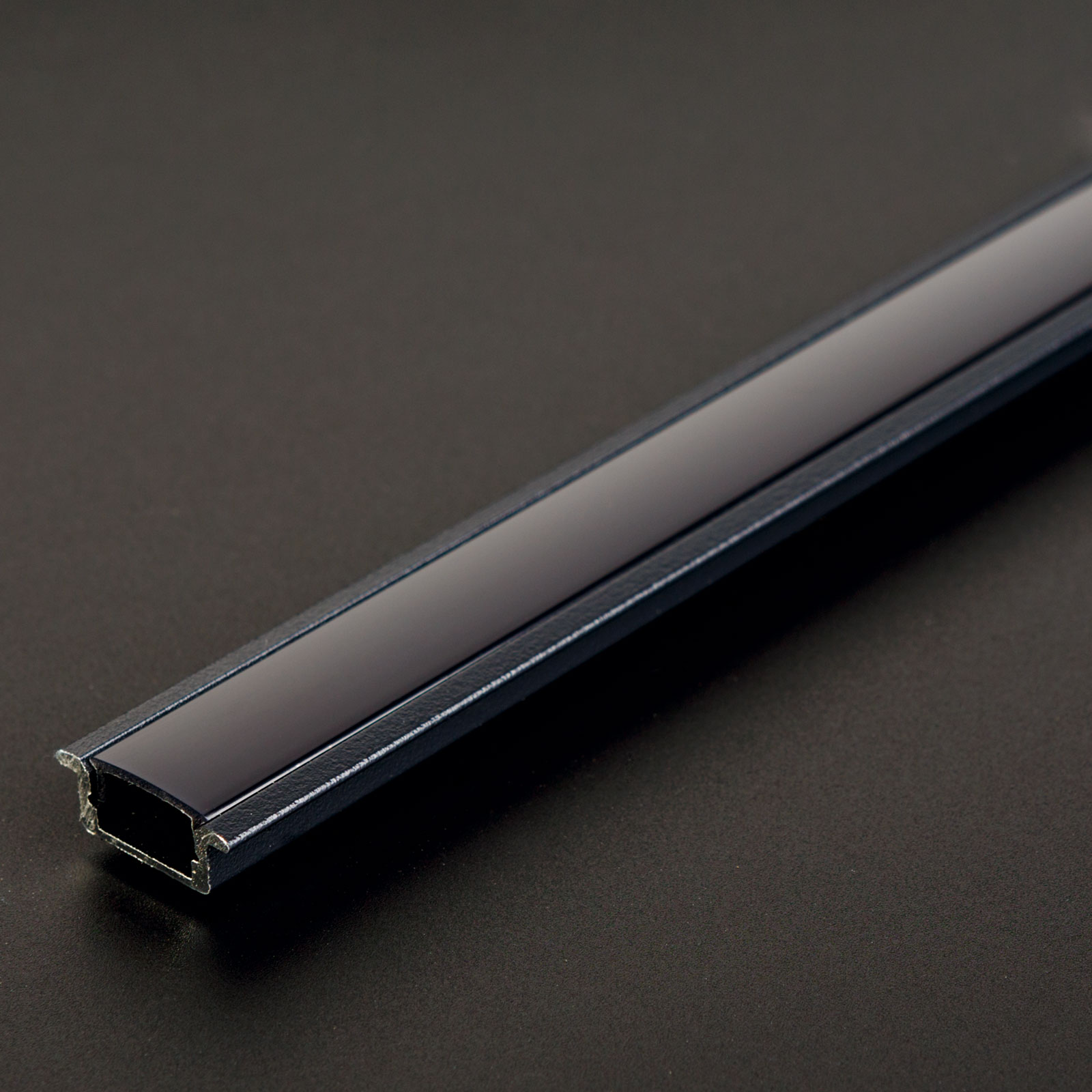LED aluminium profil sín - 2000 x 23(17) x 8 mm - süllyeszthető U profil - fekete - Image 3